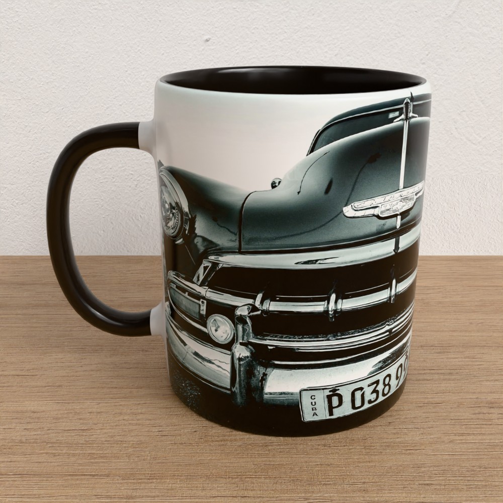 Taza con asa e interior de color Negro "Fourteeth"