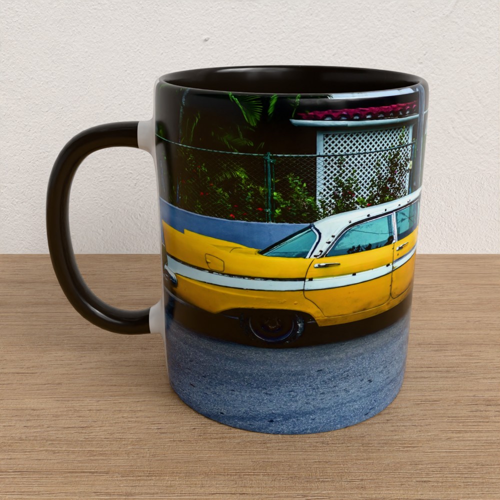 Taza con asa e interior de color Negro "Fury 59"