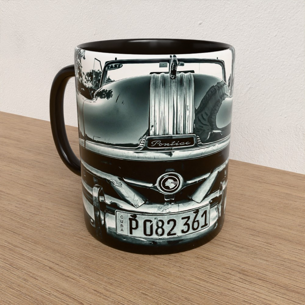 Taza con asa e interior de color Negro "PontiacChieftain"