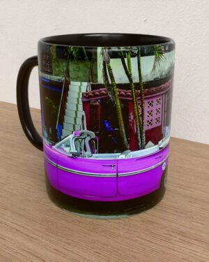 Taza con asa e interior de color Negro "Impala Side"