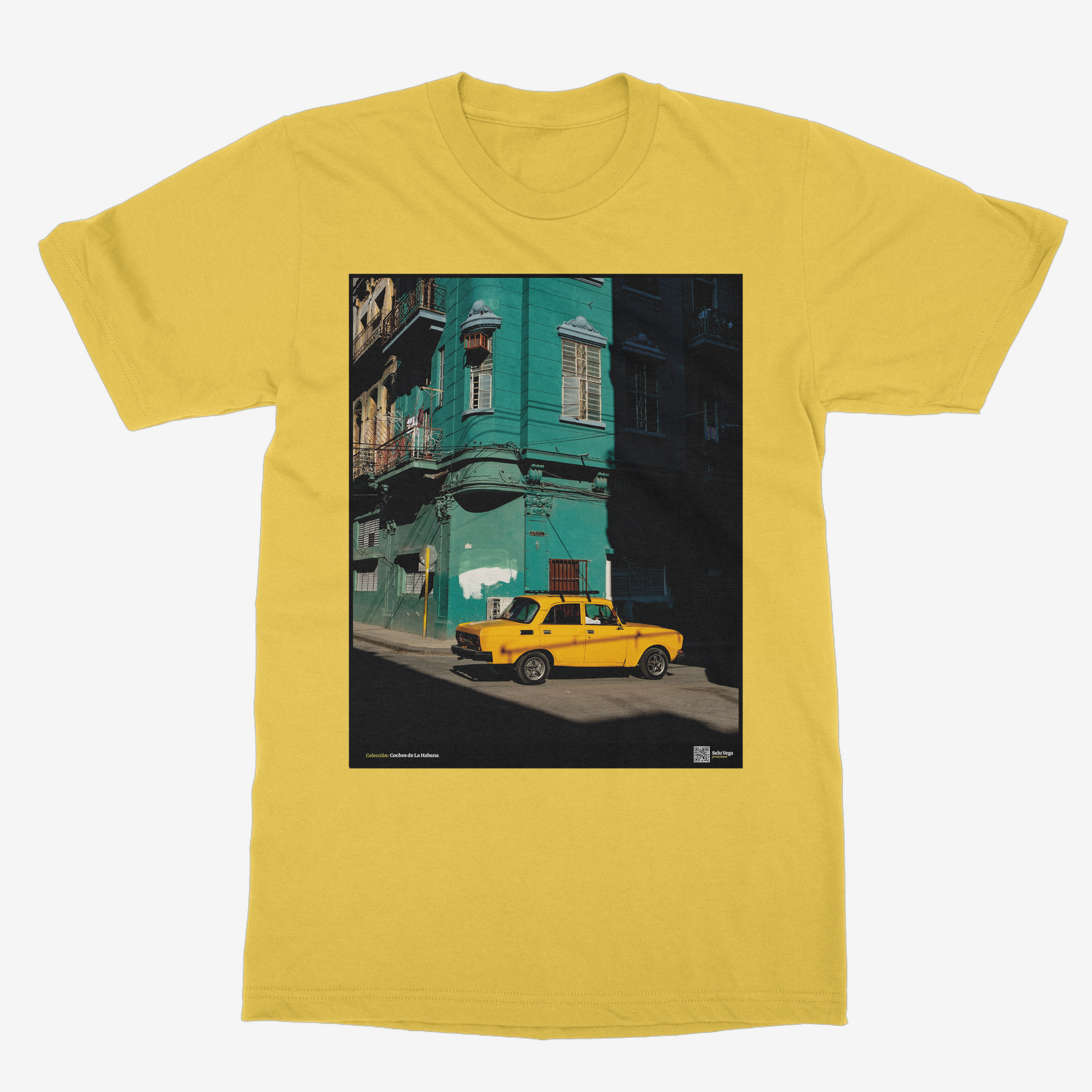 Camiseta Unisex de color Amarillo "Moskvich"